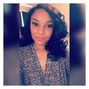 Meet your Posher, Junenette